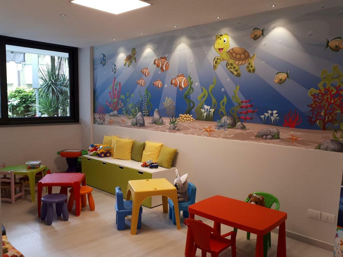 Blu Star Hotel Gabicce Mare Bagian luar foto